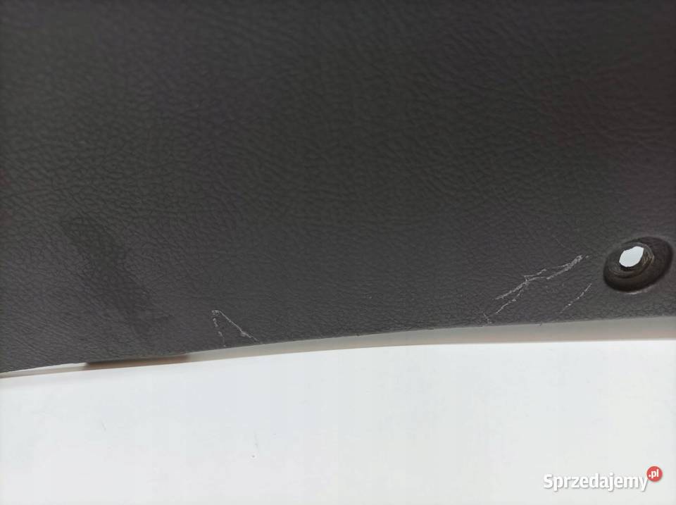 TUNEL ŚRODKOWY PODŁOKIETNIK 5881220090 Toyota