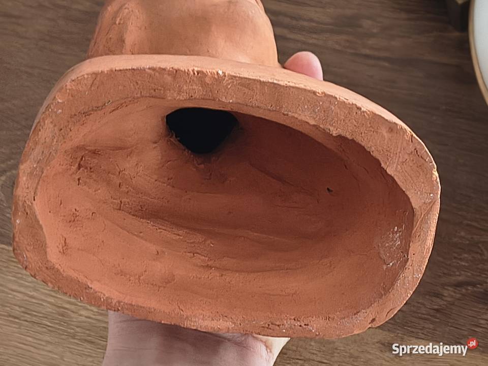 rzeźba figurka popiersie kobiety glina