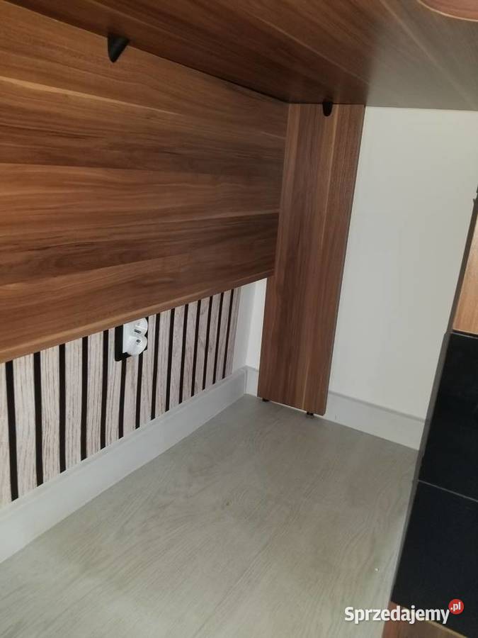 Biurko narożne z szufladami i fotelem Jaworzno sprzedam