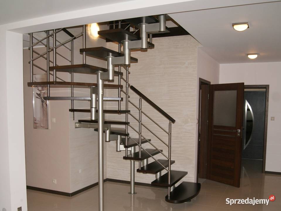 Schody metalowe CORA model Mix 200 vertical U180 Kościan