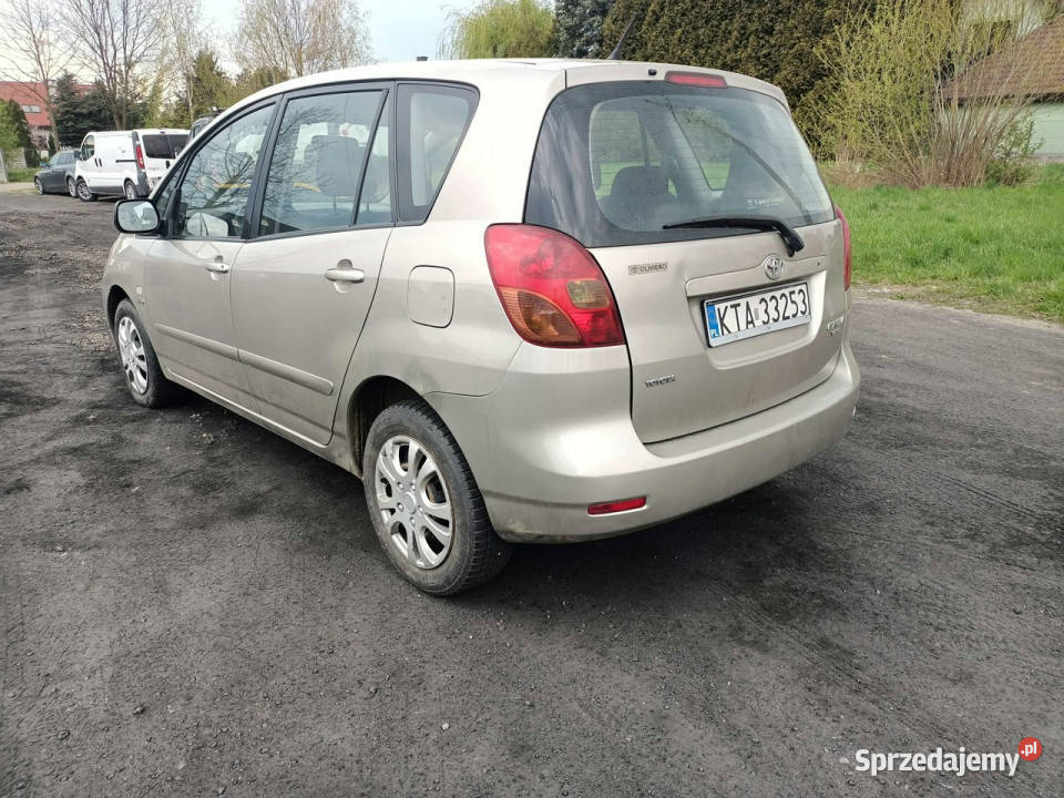 Toyota Corolla Verso Toyota Corolla Verso 20 D4D małopolskie Tarnów