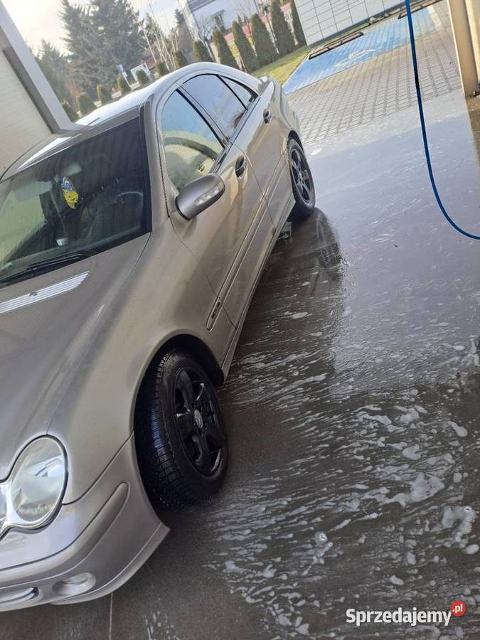 Sprzedam mercedesa w203 aluminiowe felgi Siemień