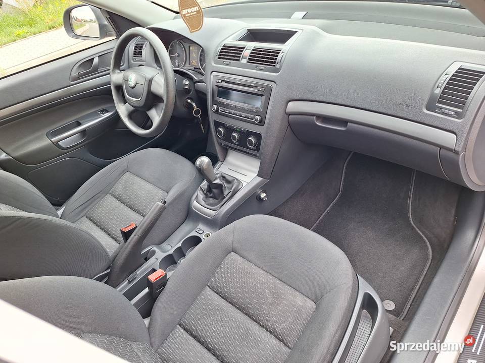 Skoda Octavia II 16 MPI 102 2012 r Serwisowana w Octavia Góra Kalwaria
