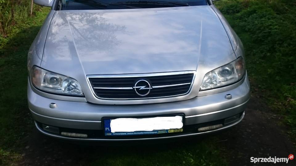 Opel omega bose