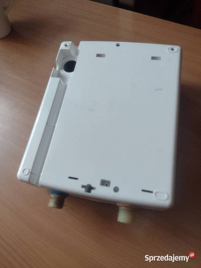 Elektryczny przepływowy podgrzewacz wody Kospel Chojnice