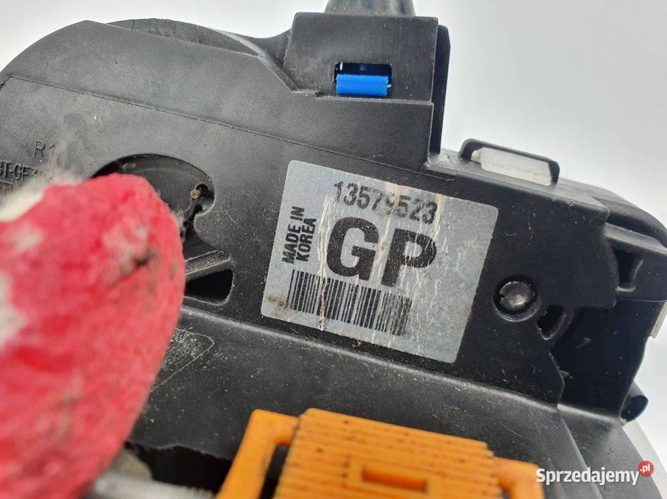 ZAMEK DRZWI PP OPEL ASTRA J 13579523 sprzedam