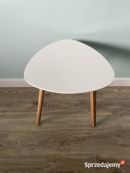 Stolik kawowy biały skandynawski 40x40 na 3 Brodnica