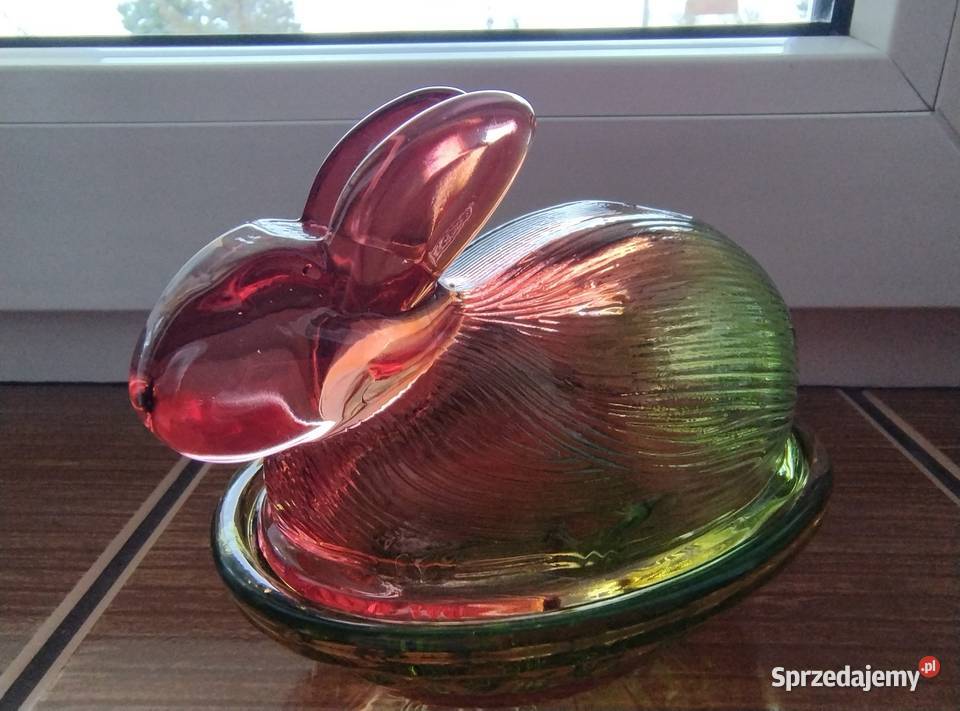 Szklany kolorowy zając Żory