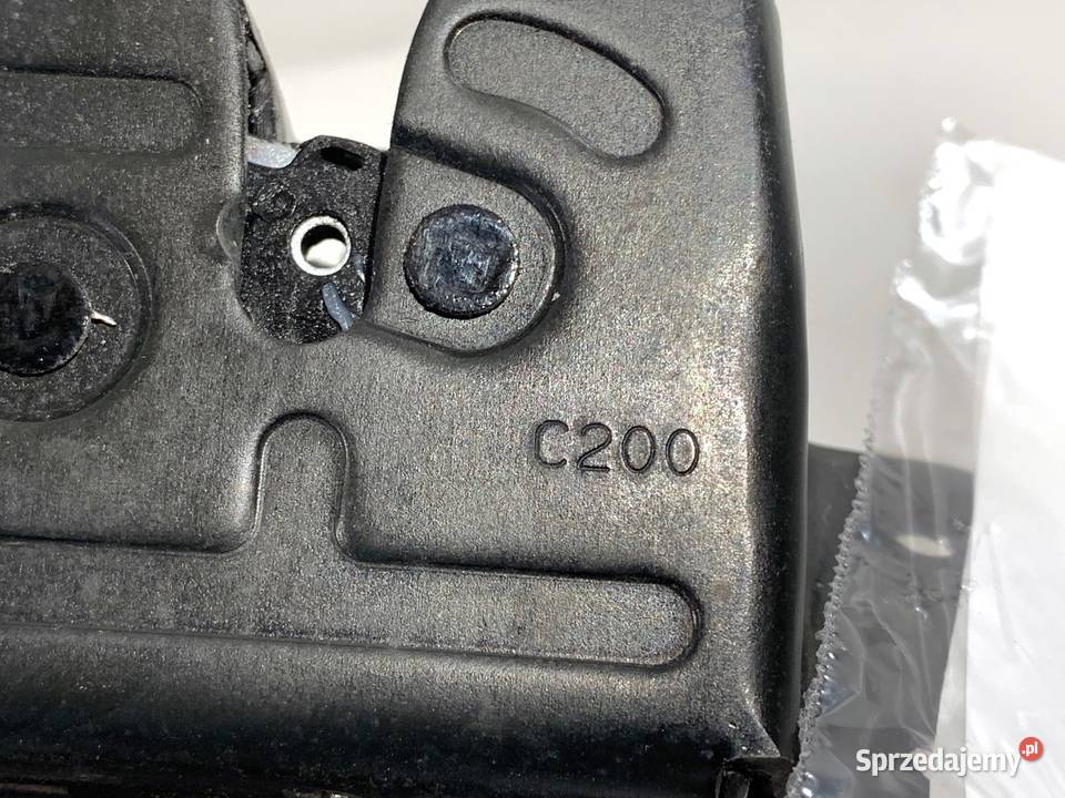 ZAMEK KLAPY TYŁ SSANGYONG TIVOLI Crossover osobowe podkarpackie