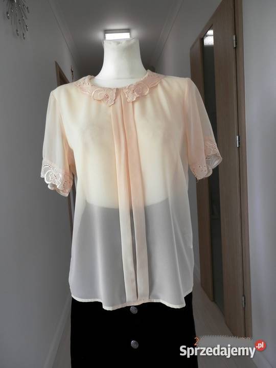 Bluzka Wizytowa Beżowa Nude Zdobiona Ażurem Łomża