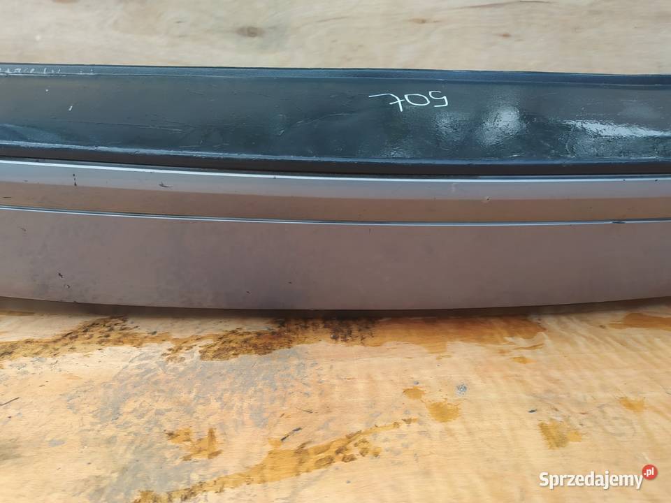 VOLVO V50 II KOMBI ZDERZAK TYŁ 46246 Zbierkowo sprzedam