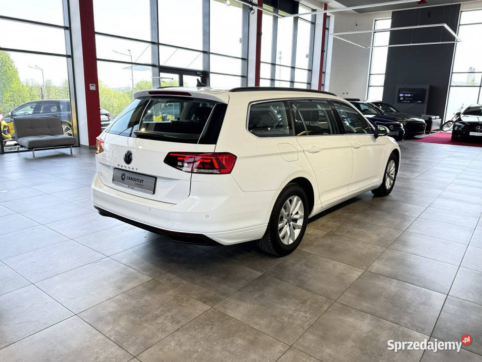 Volkswagen Passat Variant Business 15TSI 150 M6 Rok produkcji 2020 małopolskie