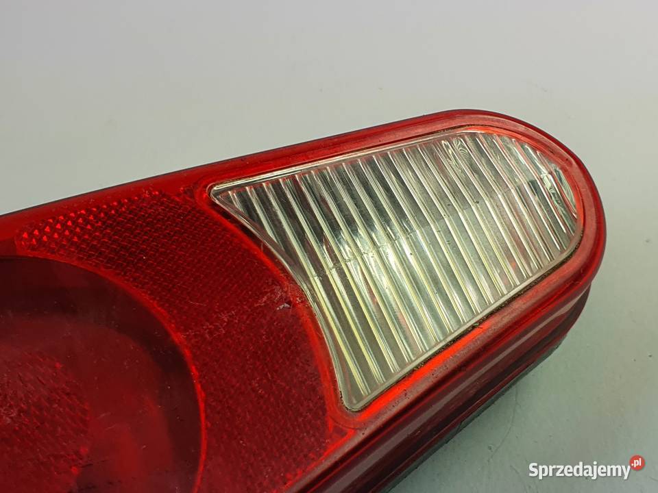 Lampa Tyl Prawa Polaris Sportsman 700 Łódź