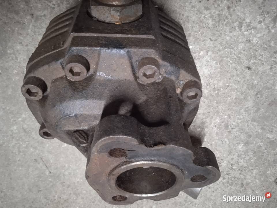 POMPA HYDRAULICZNA HYVA 14563290 82 litry 190230 Pozostałe Miechucino