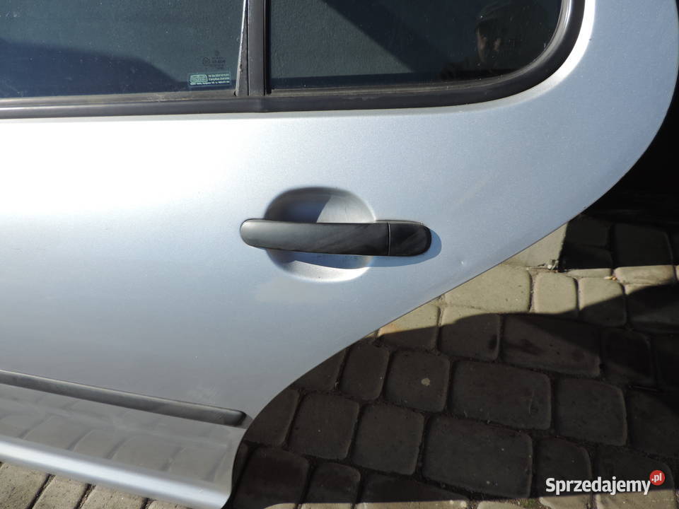 VOLKSWAGEN GOLF IV 5D DRZWI LEWY TYŁ LA7W osobowe