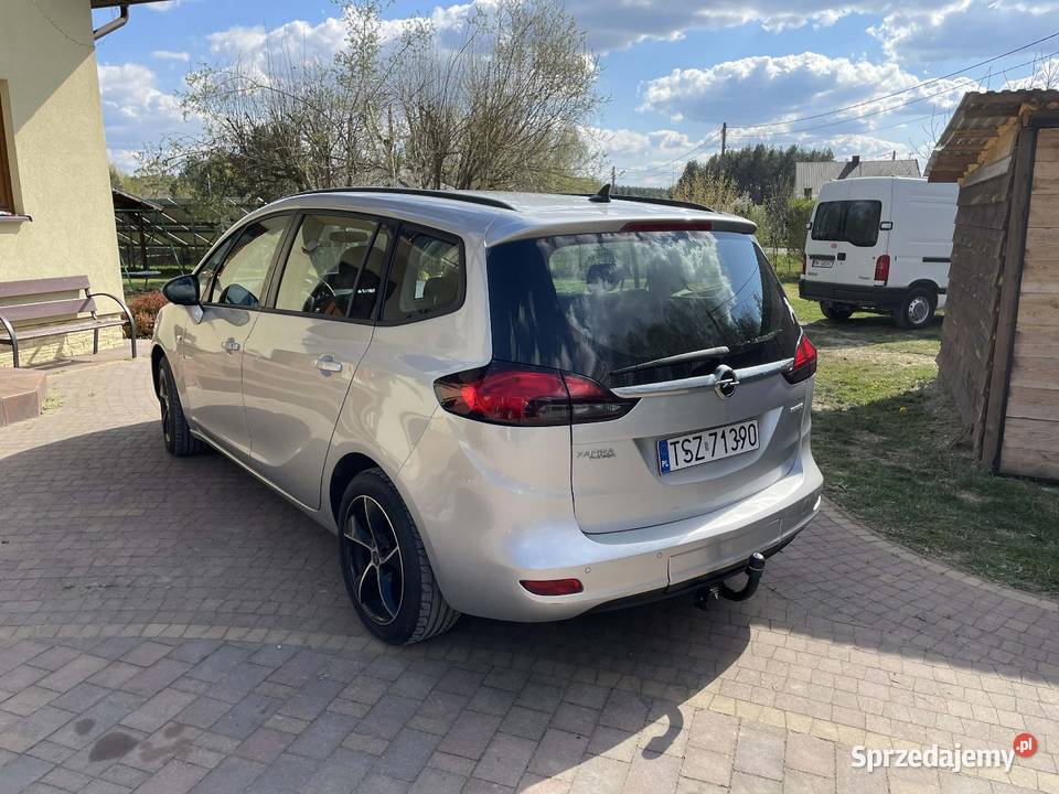 Opel Zafira Tourer 2016 2 letni Gaz klimatyzacja Staszów