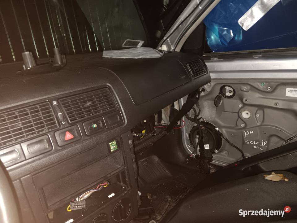 Sprzedam vw golfa4 na części Ełk
