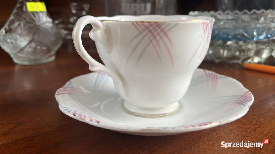 Filiżanka Royal Standard England Kostna Porcelana i szkło pomorskie Gdańsk