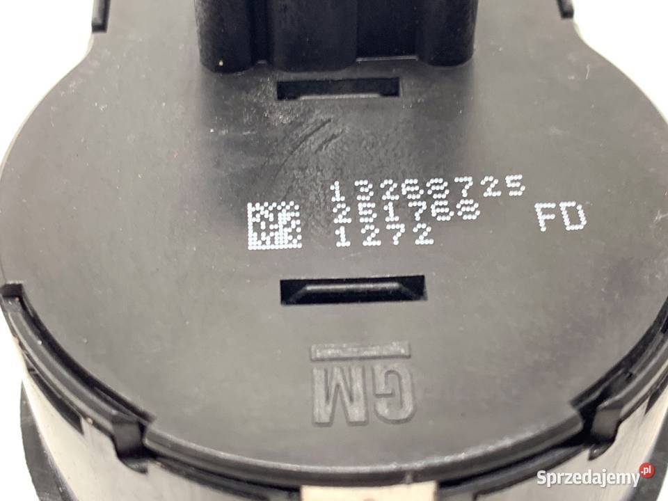 WŁĄCZNIK ŚWIATEŁ OPEL INSIGNIA A 13268725 0817