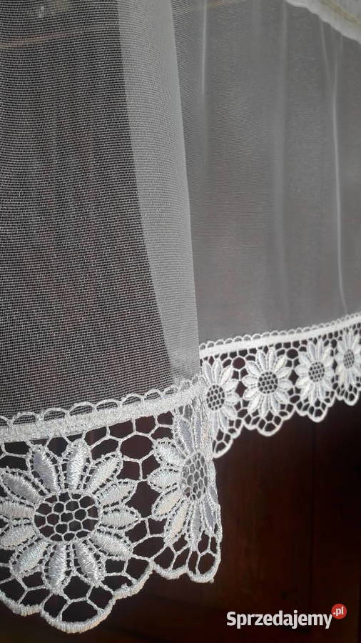 Biała połyskliwa zazdrostka gipiura 93 x 34 mazowieckie Radom