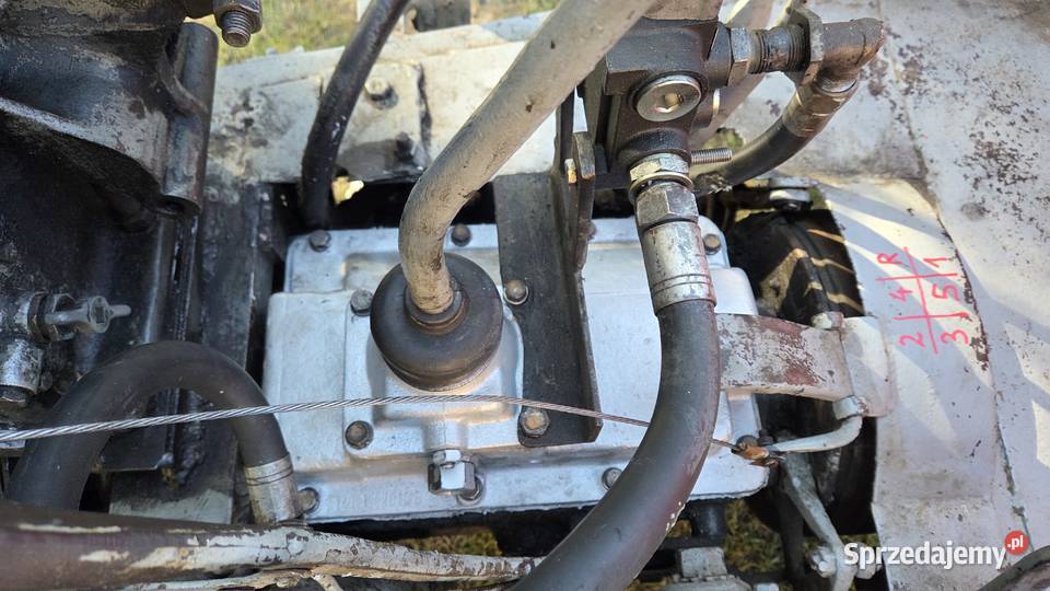 Traktorek SAM z podnośnikiem ES15 Sędziszów