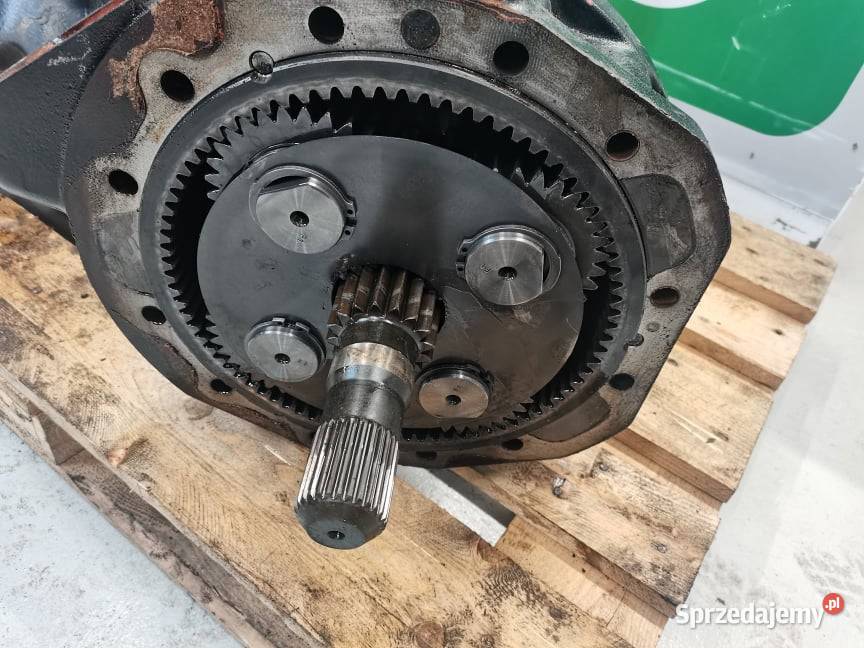 Case IH 5150 Reduktor 125708A3 prawa Wilkowo