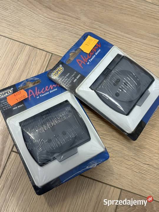ZESTAW 2 SZTUKI Gniazdo bryzgoszczelne z lubelskie Lubartów