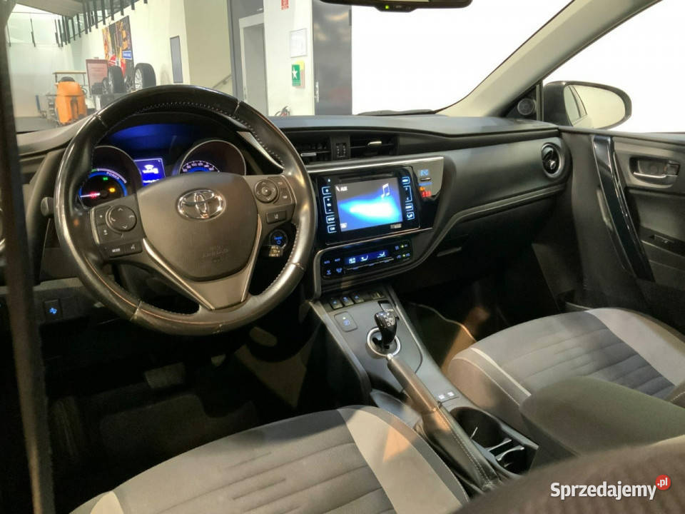 Toyota Auris II 2012 automatyczna wielkopolskie Sadlno