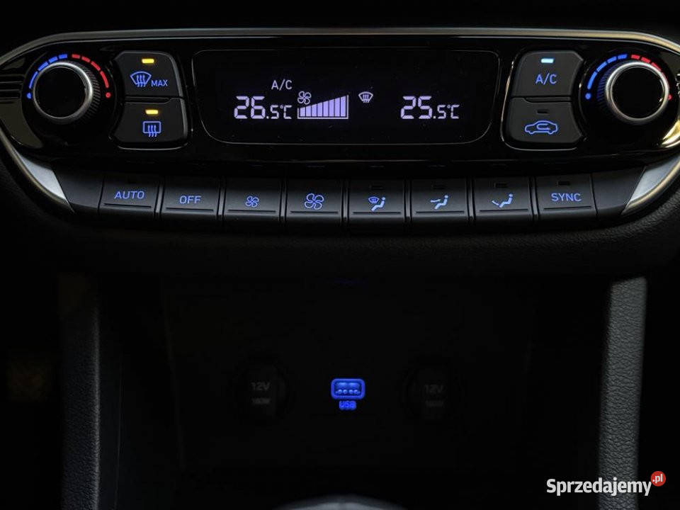 HYUNDAI i30 2024r Carplay Salon Kamera FV23 sprzedam