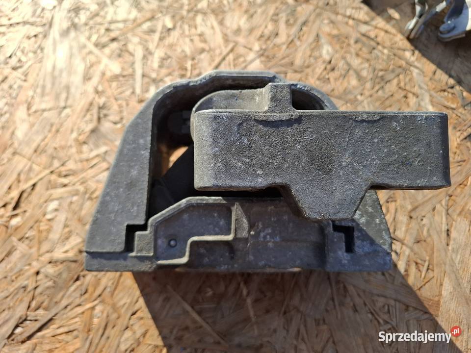 Łapa poduszka silnika prawa Toledo II Leon I Przyborów sprzedam