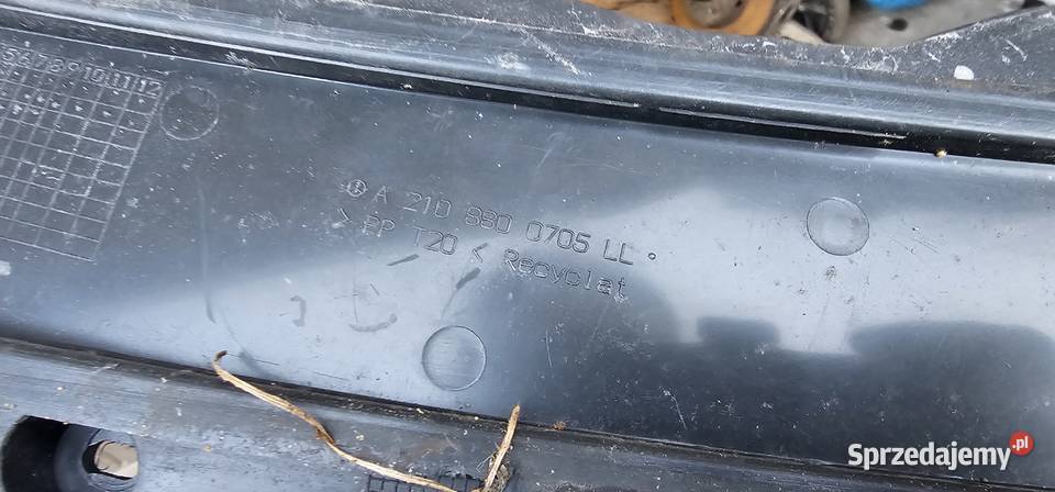 Kratka wlot maski mercedes w210 2108800705 Zbąszyń