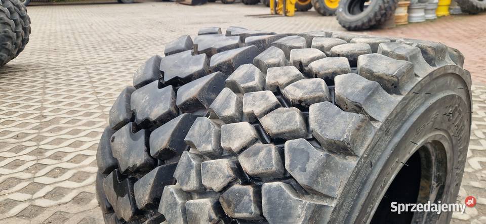 12165 30570165 BOBCAT Starco BKT 90 bieżnik 14PR Nowe Miasto Lubawskie