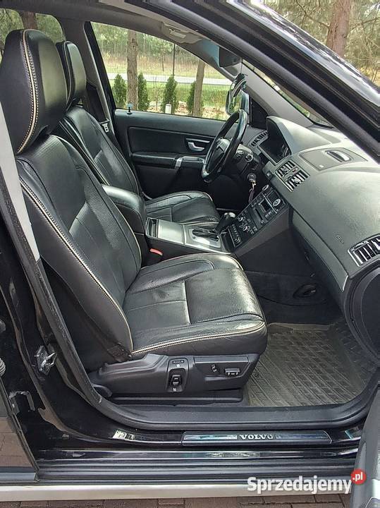 Volvo XC90 44 V8 silnik YAMAHA DVD MASAŻE centralny zamek Płońsk sprzedam