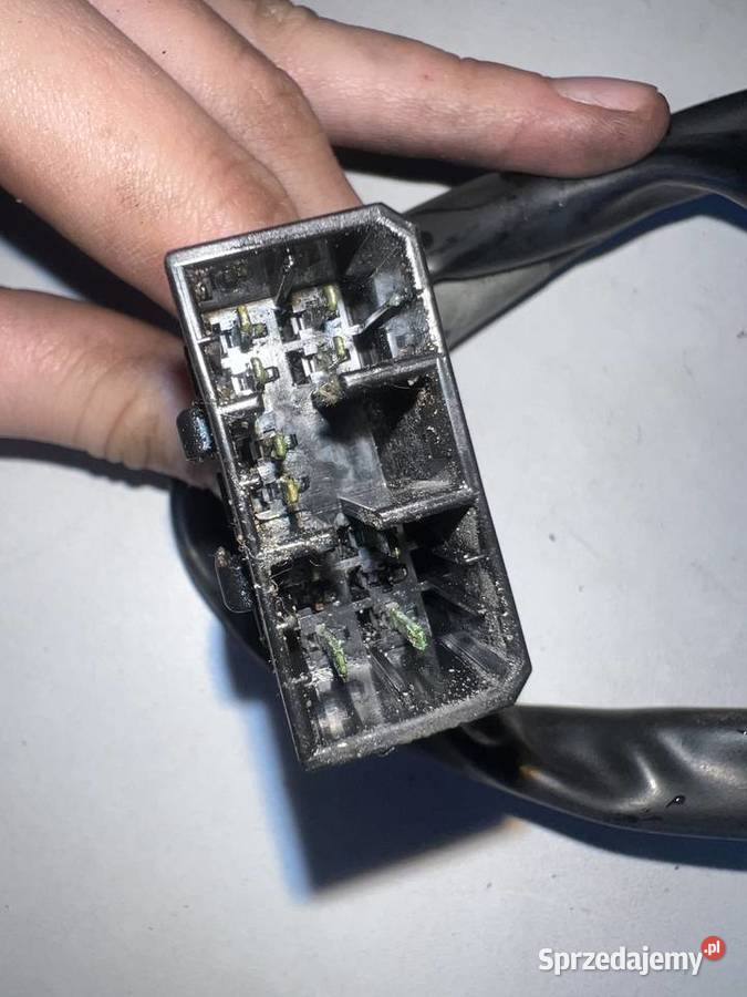 Przełącznik prawy starter Triumph Trophy 900 Ostrów Wielkopolski