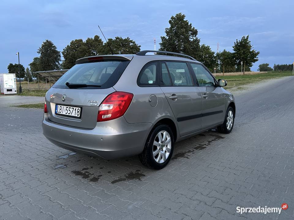 Skoda Fabia 14 benzyna 2009 Biała Podlaska