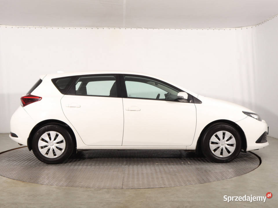 Toyota Auris 13 Dual VVTi Auris