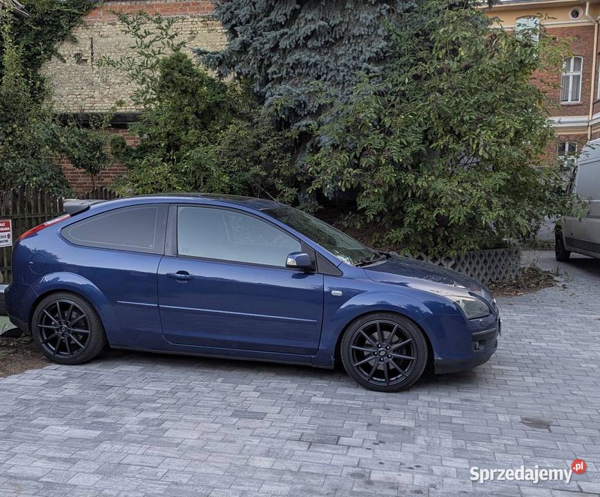 Ford Focus MK2 20 benzyna gwint alu 18 radio Rok produkcji 2006