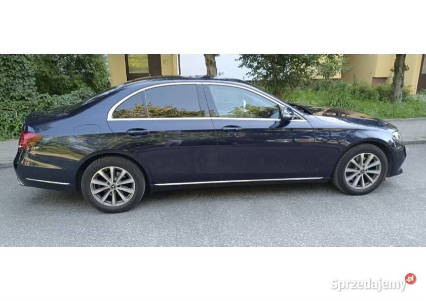 Sprzedam MercedesBenz 20 TdI W213 4 MaTic wersja 14000km