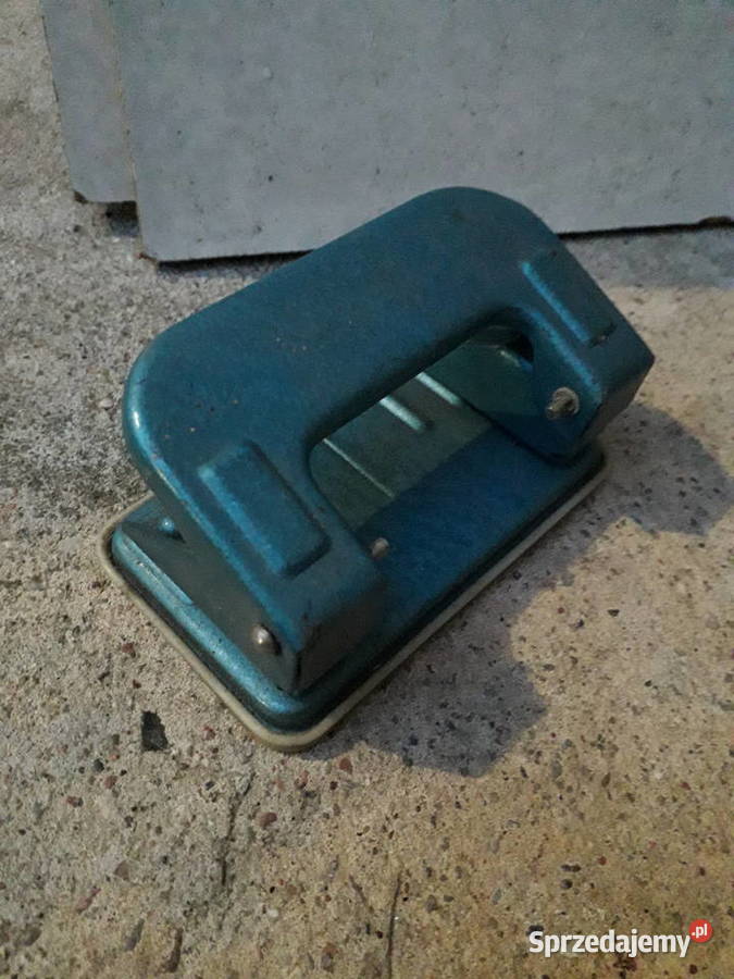 dziurkacz żeliwny do akt prl Warszawa