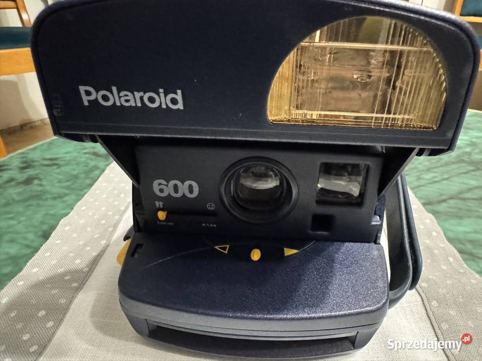 Polaroid aparat zabytek techniki z czasów PRL Elektronika śląskie Częstochowa