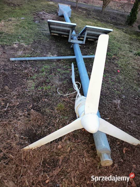 Turbina wiatrowa latarnia autonomiczna moduły Panele fotowoltaiczne