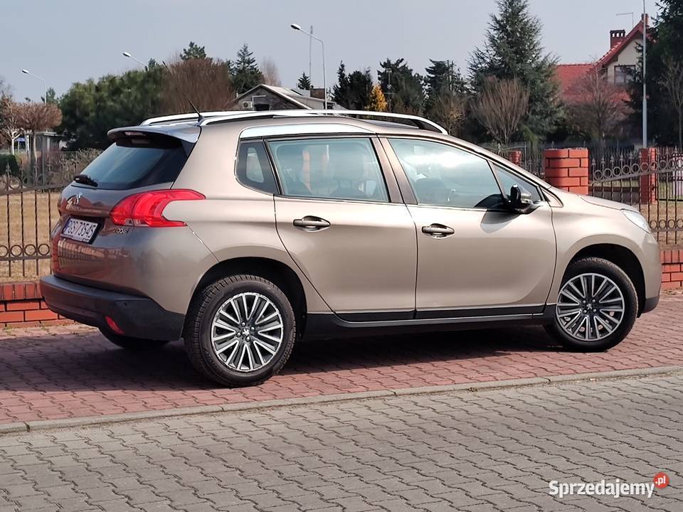 PEUGEOT 2008 12 BENZYNA Rok produkcji 2015 wielkopolskie Leszno