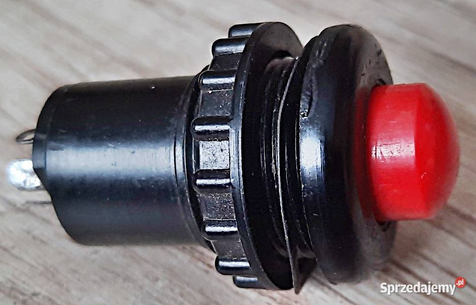 Przycisk zwierający prąd radziecki z lat PRL Ostrów Wielkopolski