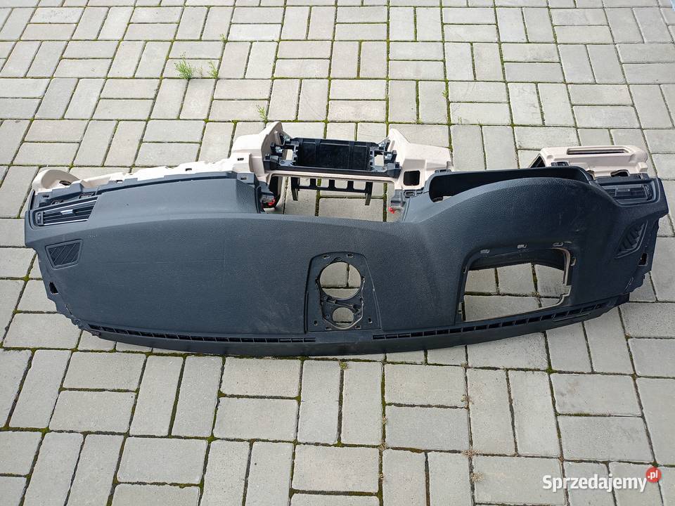Deska rozdzielcza konsola BMW F10 f11 Wiewiec sprzedam