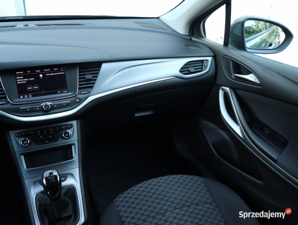 Opel Astra 12 Turbo Piaseczno