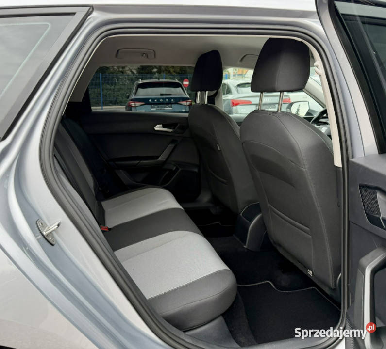 Seat Leon TDI150Bogata wersjaGwarancja IV 2020 Kombi Kamienna Góra