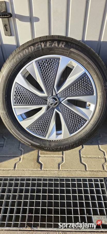 Oryginalne Koła Skoda Kamiq R17 KaroqOpony