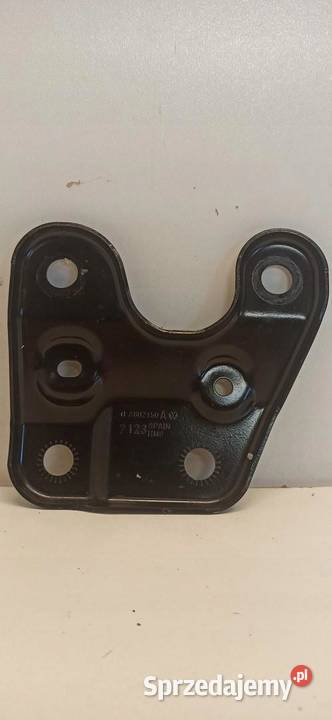 SKODA ENYAQ WSPORNIK SANEK PRAWY 1EA802150A