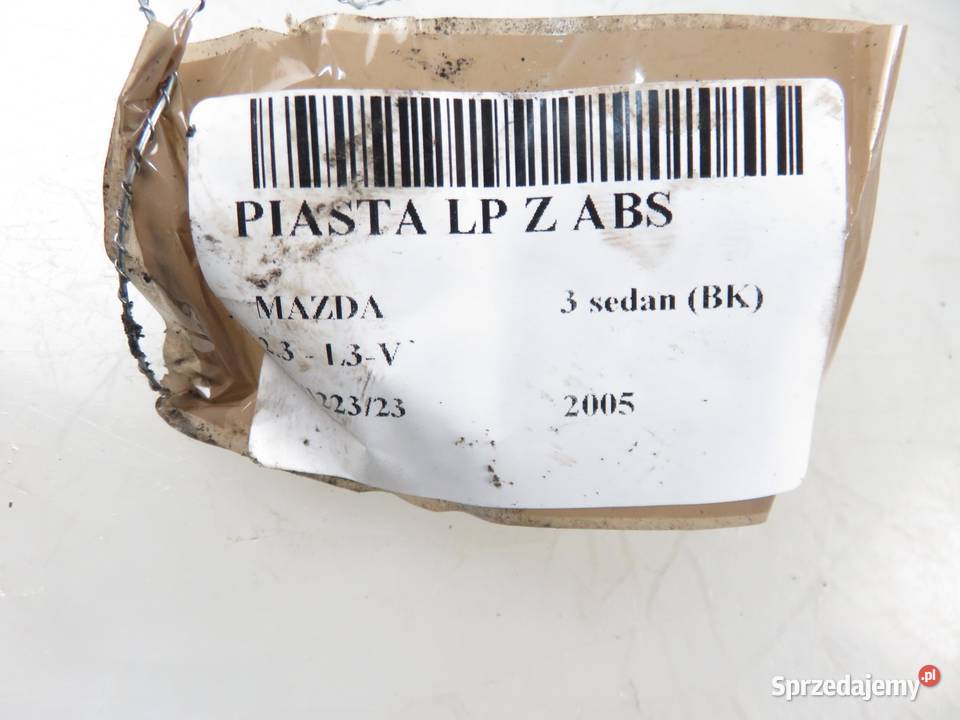 ZWROTNICA PIASTA PRZEDNIA LEWA MAZDA 3 BK 23