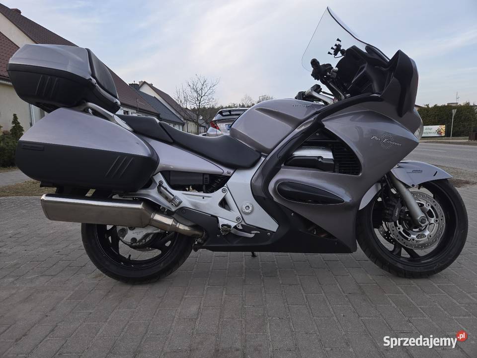 Honda st 1300 paneuropean czterosuwowy